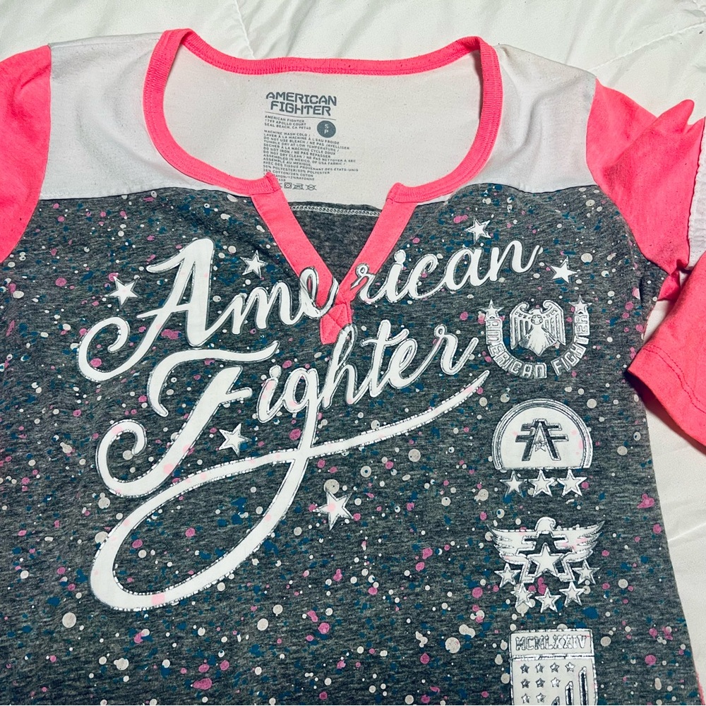 American Fighter Women’s Pink and Grey Graphic Top Size SP